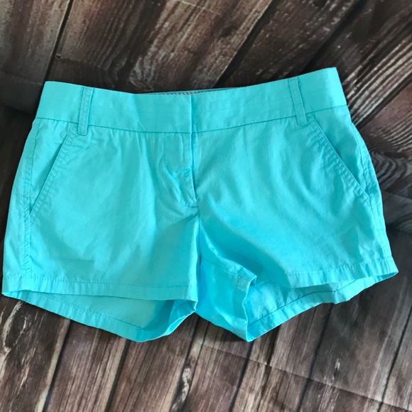 J. Crew Pants - J.crew broken in chino 3” size 2